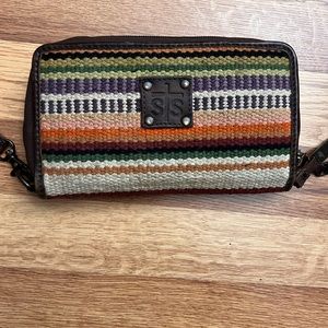 STS wristlet wallet